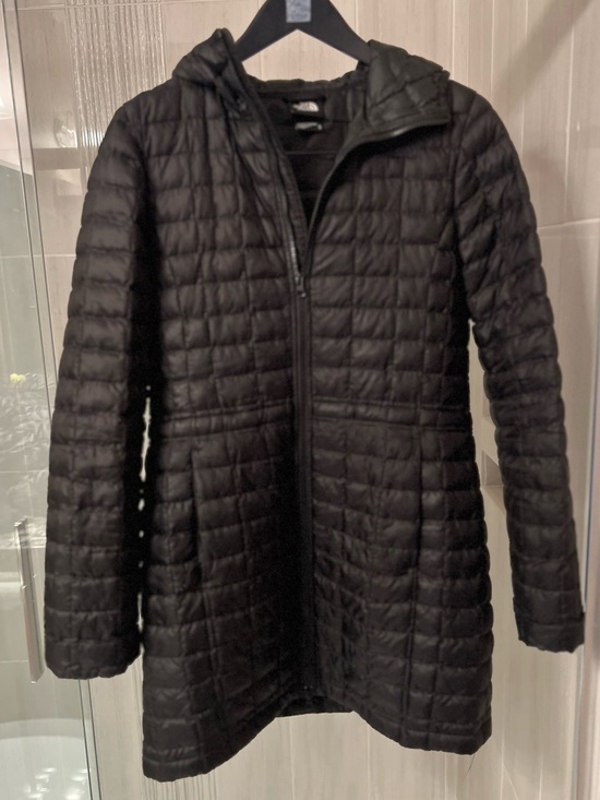 The North Face Jackets & Blazers - The North Face Women's ThermoBall Quilted Hooded Parka Jacket Black Size M